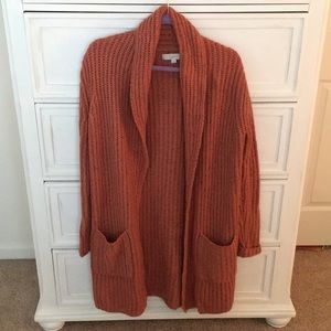 Thick knitted cardigan